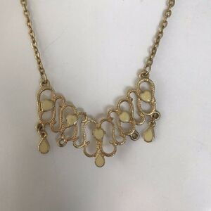 Costume Heart Pendant Bib Necklace Jewelry